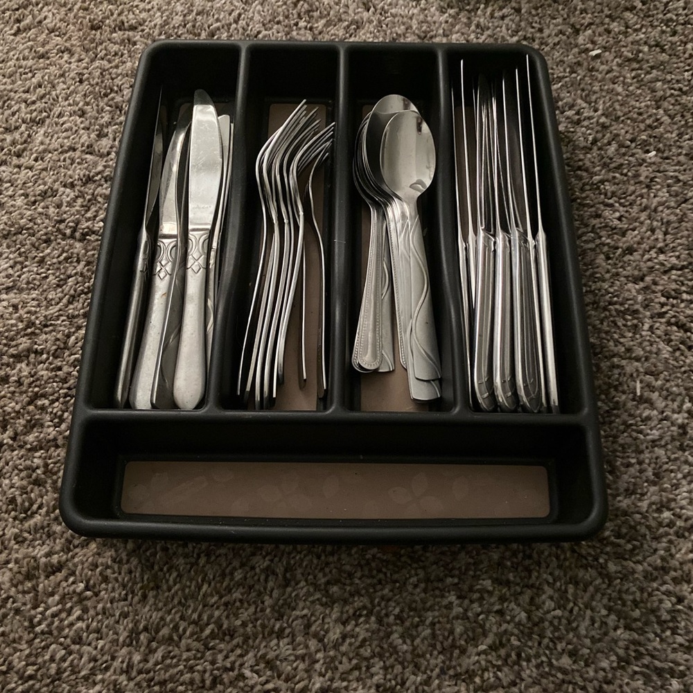 Silverware set